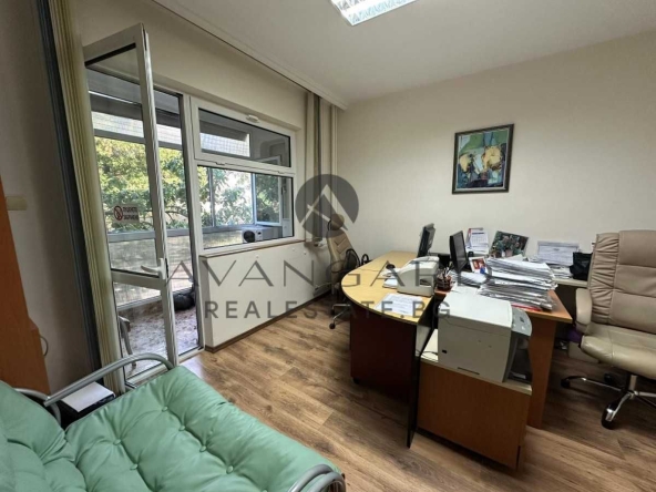 Многостаен апартамент в Пловдив, Кършияка - 97 кв.м за 1758 €/кв.м - Снимка #1