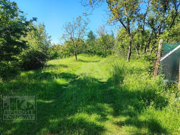 Парцел в Велико Търново, Център - 600 кв.м за 11 €/кв.м - Снимка #1