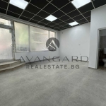 Магазин в Пловдив, Кършияка - 45 кв.м за 2018 €/кв.м - Снимка #1