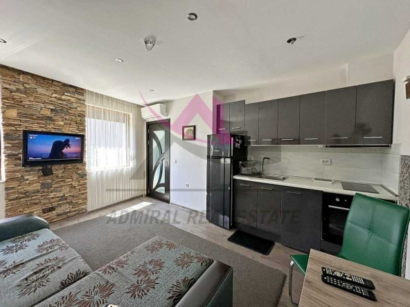 Дава се под наем Двустаен апартамент в Варна, Възраждане 3 - 45 кв.м за 395 € - Снимка #1