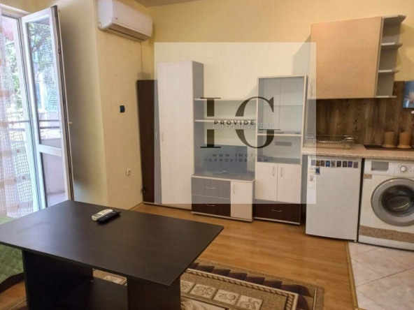 Дава се под наем Едностаен апартамент в Бургас, Възраждане - 40 кв.м за 270.3 € - Снимка #1