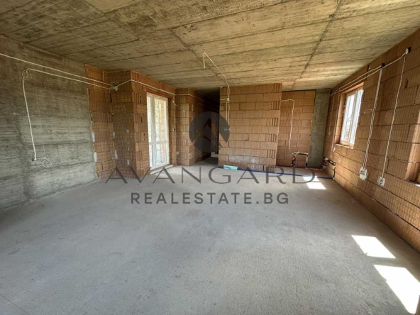 Тристаен апартамент в Пловдив, Беломорски - 98 кв.м за 1225 €/кв.м - Снимка #1