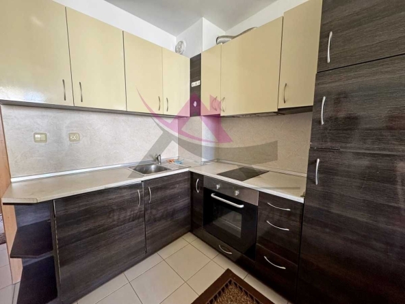 Дава се под наем Двустаен апартамент в Варна, Колхозен пазар - 60 кв.м за 375 € - Снимка #1