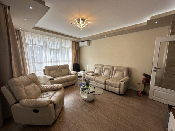 Тристаен апартамент в София, Манастирски ливади - 108 кв.м за 3450 €/кв.м - Снимка #1