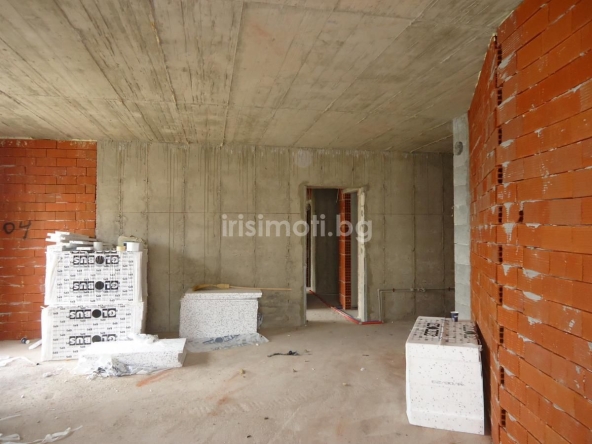 Тристаен апартамент в София, Овча купел - 112 кв.м за 1710 €/кв.м - Снимка #1