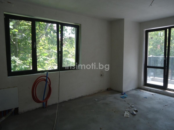 Тристаен апартамент в София, Бъкстон - 109 кв.м за 2432 €/кв.м - Снимка #1