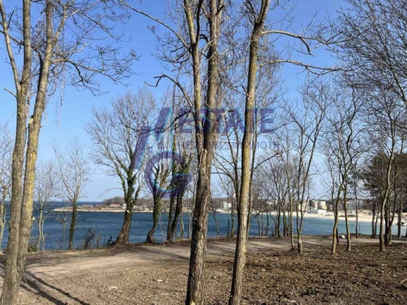 Хотел в Китен - 768 кв.м за 717 €/кв.м - Снимка #1