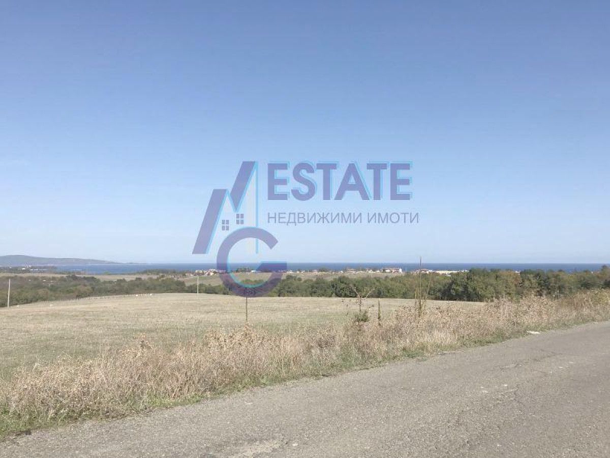 Земеделски имот в с. Велика, Област Бургас -  кв.м за 7000 €/дка - Снимка #1