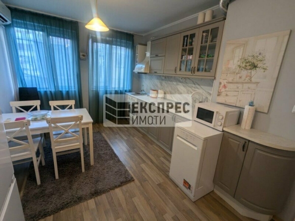 Дава се под наем Тристаен апартамент в Варна, Окръжна болница - 85 кв.м за 700 € - Снимка #1