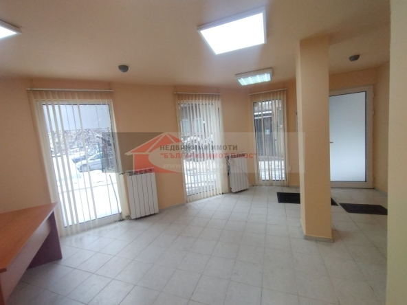 Дава се под наем Офис в София, Гео Милев - 20 кв.м за 306 € - Снимка #1