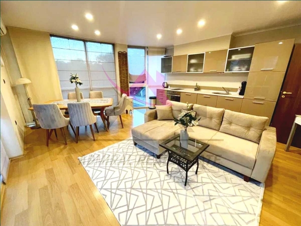 Дава се под наем Двустаен апартамент в Варна, м-т Евксиноград - 80 кв.м за 600 € - Снимка #1