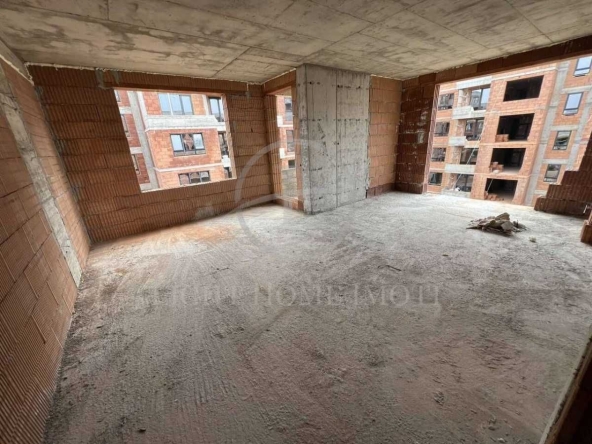 Тристаен апартамент в Пловдив, Кючук Париж - 106 кв.м за 1604 €/кв.м - Снимка #1