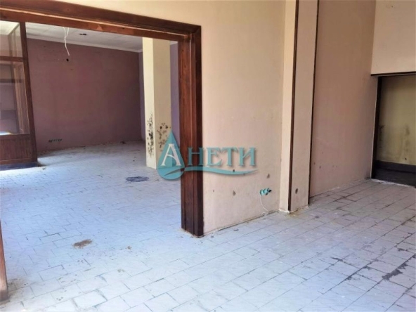 Офис в Велико Търново, Център - 115 кв.м за 870 €/кв.м - Снимка #1