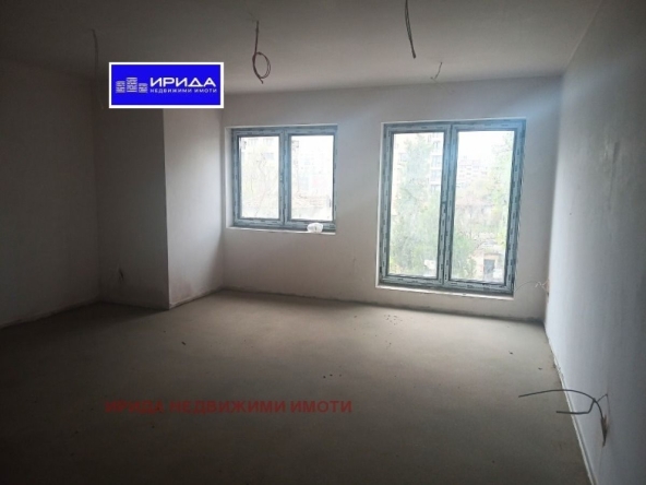 Тристаен апартамент в София, Борово - 104 кв.м за 2214 €/кв.м - Снимка #1