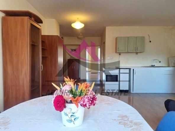 Дава се под наем Двустаен апартамент в Варна, Колхозен пазар - 60 кв.м за 400 € - Снимка #1