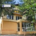 Къща в с. Ярлово, Област София-област - 118 кв.м за 2009 €/кв.м - Снимка #1