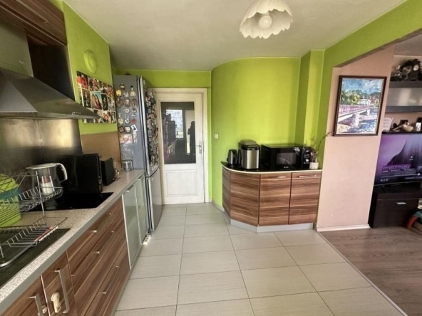 Тристаен апартамент в София, Редута - 95 кв.м за 3211 €/кв.м - Снимка #1
