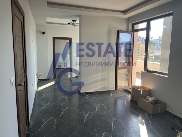 Тристаен апартамент в Китен - 84 кв.м за 1139 €/кв.м - Снимка #1