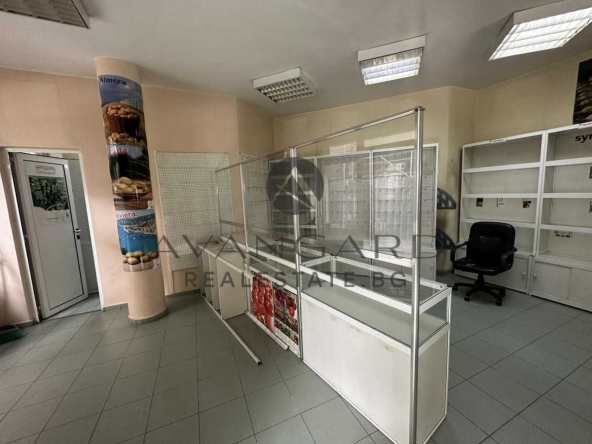 Офис в Пловдив, Център - 70 кв.м за 1064 €/кв.м - Снимка #1