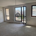 Тристаен апартамент в Пловдив, Център - 94 кв.м за 2483 €/кв.м - Снимка #1