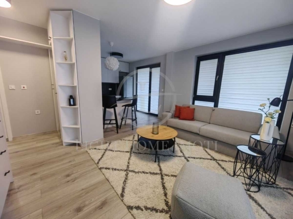 Едностаен апартамент в Пловдив, Христо Смирненски - 63 кв.м за 2018 €/кв.м - Снимка #1