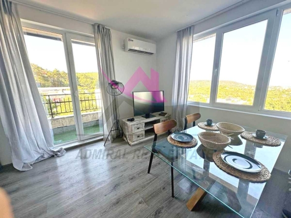 Дава се под наем Тристаен апартамент в Варна, Възраждане 3 - 80 кв.м за 850 € - Снимка #1