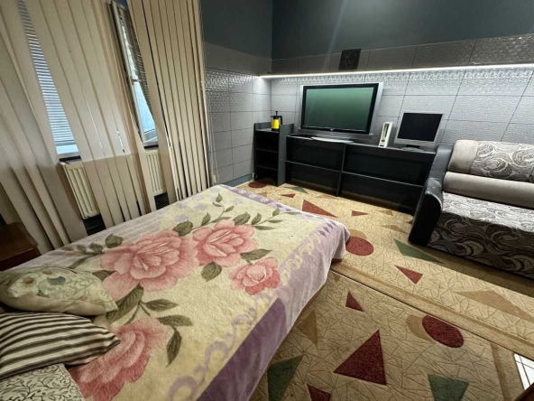 Дава се под наем Едностаен апартамент в София, Борово - 48 кв.м за 315 € - Снимка #1