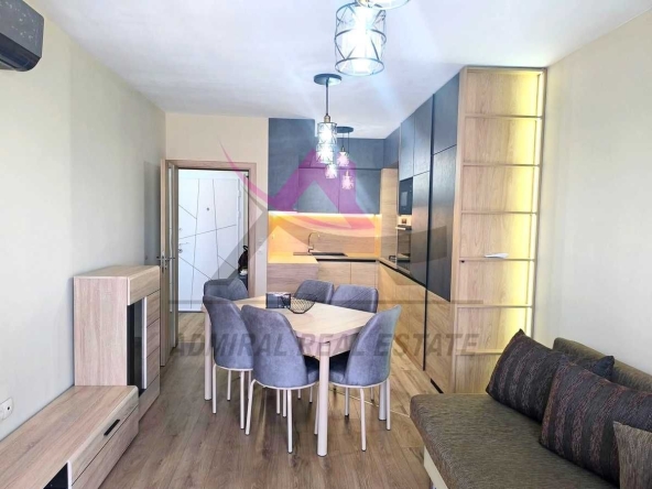 Дава се под наем Двустаен апартамент в Варна, Кайсиева градина - 60 кв.м за 562 € - Снимка #1