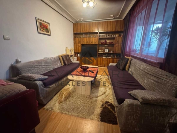 Четиристаен апартамент в Пловдив, Кючук Париж - 107 кв.м за 1697 €/кв.м - Снимка #1