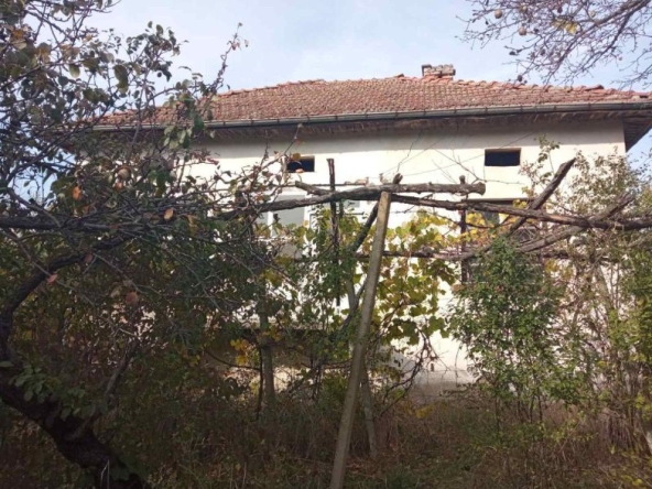 Къща в с. Равнище, Област София-област - 90 кв.м за 569 €/кв.м - Снимка #1