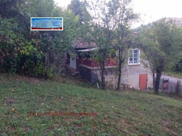 Къща в с. Ямна, Област София-област - 70 кв.м за 386 €/кв.м - Снимка #1