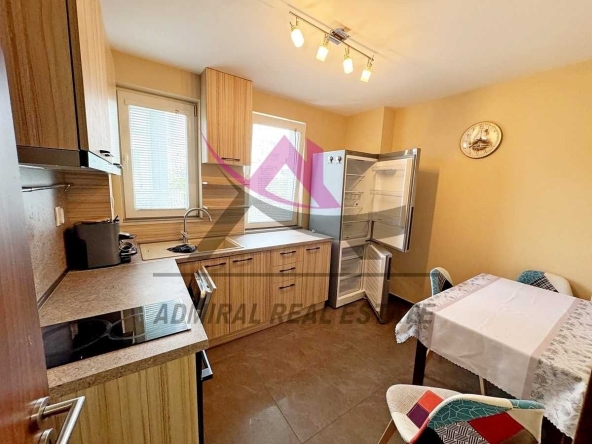 Дава се под наем Двустаен апартамент в Варна, Зимно кино Тракия - 55 кв.м за 450 € - Снимка #1