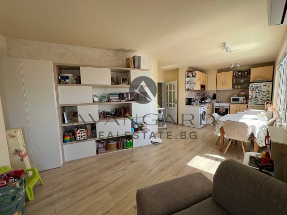 Двустаен апартамент в Пловдив, Център - 75 кв.м за 1854 €/кв.м - Снимка #1