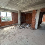 Тристаен апартамент в Пловдив, Остромила - 122 кв.м за 938 €/кв.м - Снимка #1