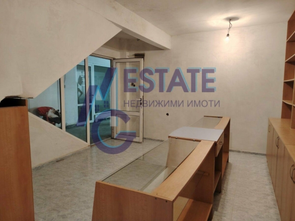 Офис в Бургас, Център - 18 кв.м за 945 €/кв.м - Снимка #1