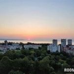 Тристаен апартамент в Бургас, Лазур - 75 кв.м за 2120 €/кв.м - Снимка #1