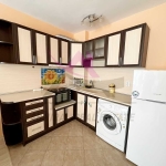 Дава се под наем Двустаен апартамент в Варна, Базар Левски - 65 кв.м за 460 € - Снимка #1