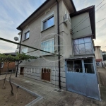 Етаж от къща в Карлово - 220 кв.м за 1000 €/кв.м - Снимка #1