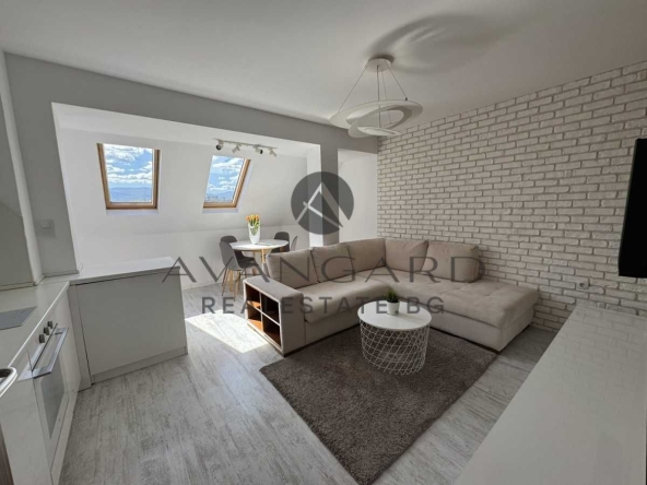 Тристаен апартамент в Пловдив, Кючук Париж - 96 кв.м за 2146 €/кв.м - Снимка #1