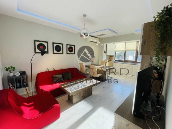 Четиристаен апартамент в Пловдив, Тракия - 86 кв.м за 2040 €/кв.м - Снимка #1