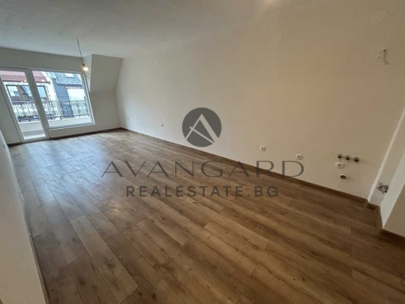Четиристаен апартамент в Пловдив, Христо Смирненски - 109 кв.м за 1397 €/кв.м - Снимка #1