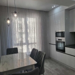 Дава се под наем Двустаен апартамент в София, Витоша - 40 кв.м за 425 € - Снимка #1