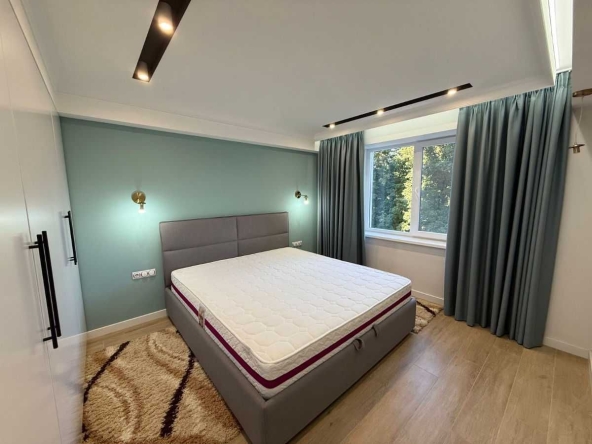 Дава се под наем Двустаен апартамент в София, Драгалевци - 70 кв.м за 450 € - Снимка #1