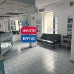 Дава се под наем Офис в Бургас, Център - 90 кв.м за 650 € - Снимка #1