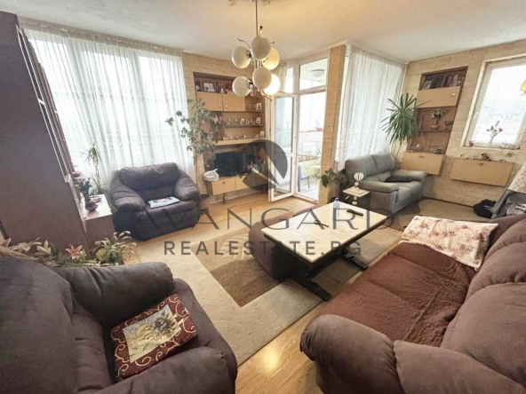 Тристаен апартамент в Пловдив, Тракия - 76 кв.м за 2237 €/кв.м - Снимка #1
