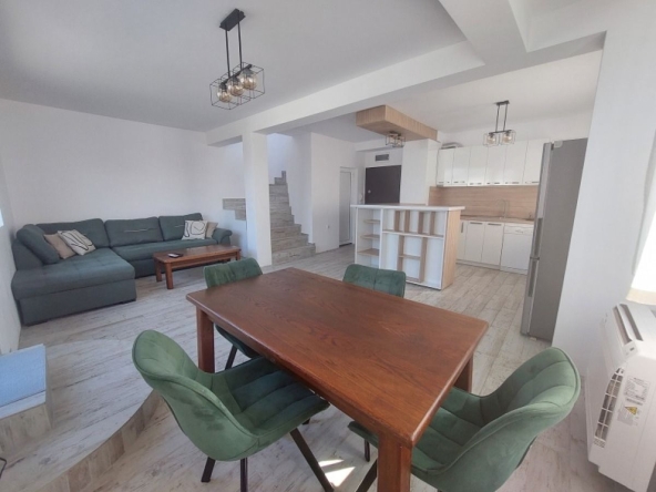 Тристаен апартамент в Велико Търново, Център - 143 кв.м за 1768 €/кв.м - Снимка #1