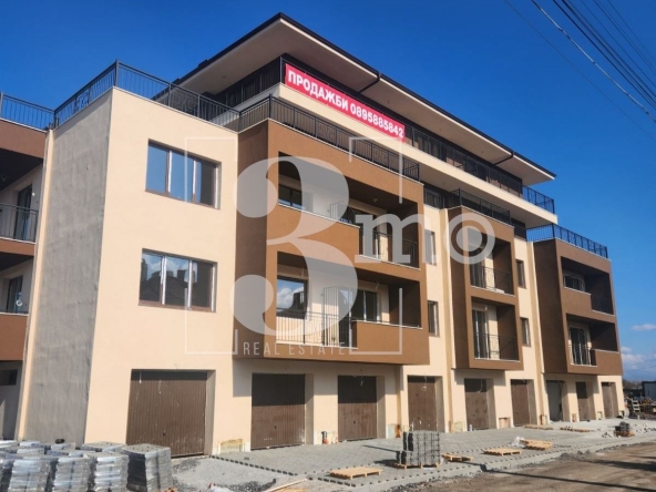 Четиристаен апартамент в с. Гара Елин Пелин, Област София-област - 139 кв.м за 1558 €/кв.м - Снимка #1