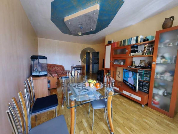 Тристаен апартамент в Пловдив, Център - 103 кв.м за 2000 €/кв.м - Снимка #1