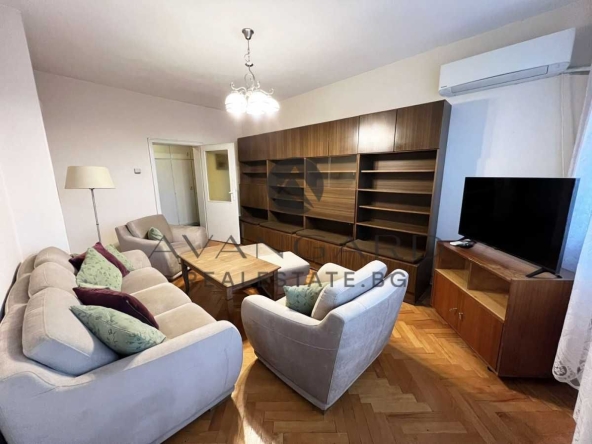 Тристаен апартамент в Пловдив, Христо Смирненски - 82 кв.м за 1708 €/кв.м - Снимка #1