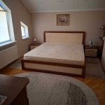 Дава се под наем Двустаен апартамент в София, Лозенец - 87 кв.м за 425 € - Снимка #1